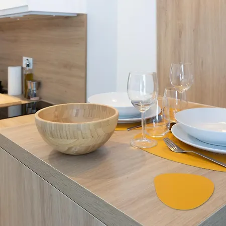 - Gare - Petite France - Commerces A Proximite Апартаменти *