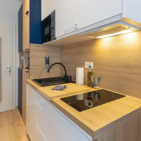 - Gare - Petite France - Commerces A Proximite Страсбург